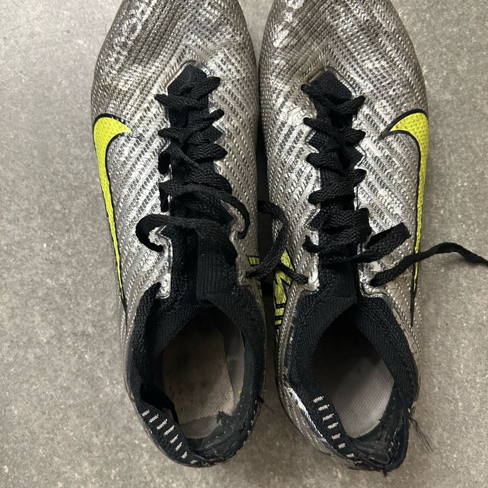 Nike Black and Gray Athletic Shoes